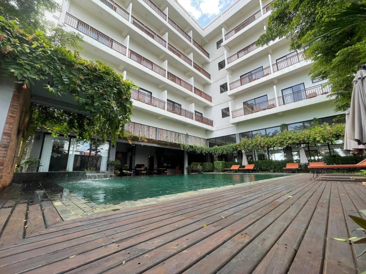 Daco Hotel Siem Reap Buitenkant foto
