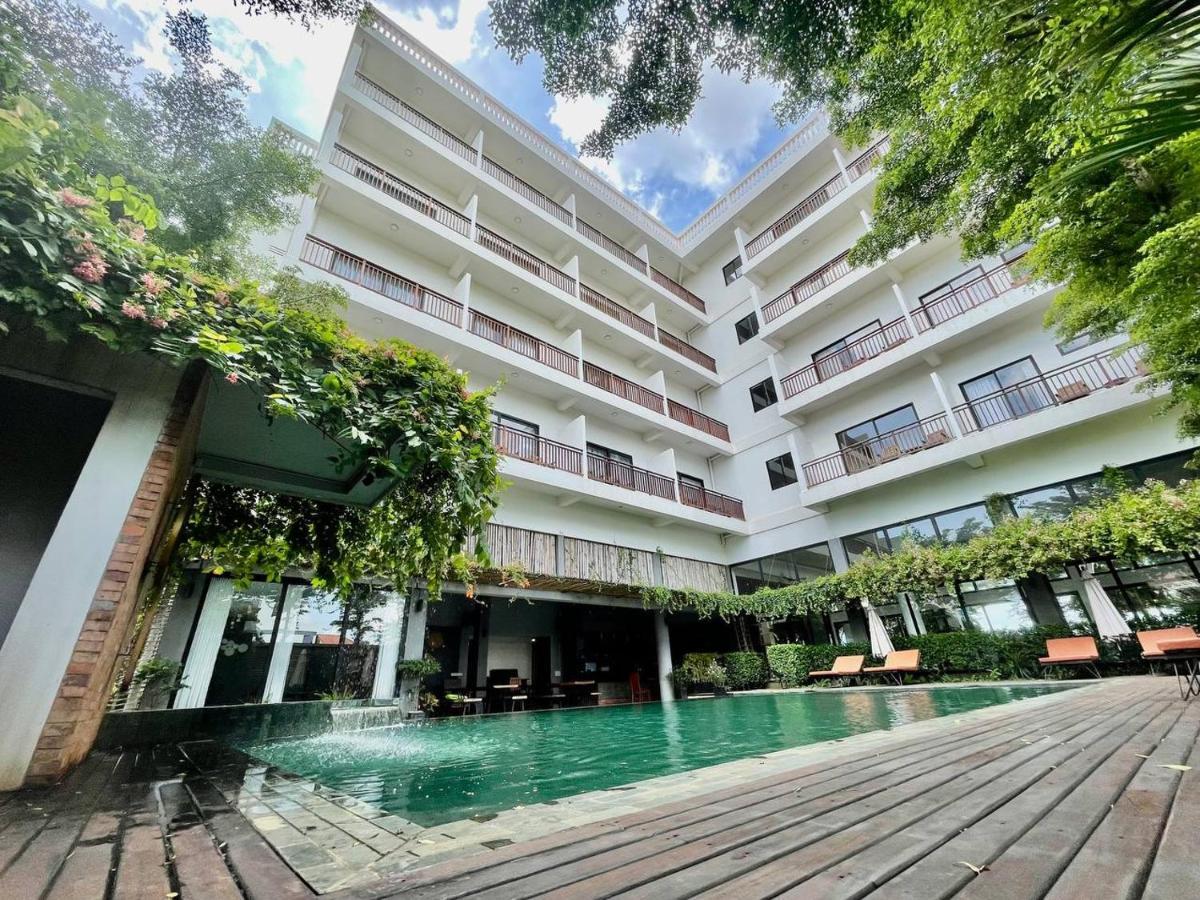 Daco Hotel Siem Reap Buitenkant foto